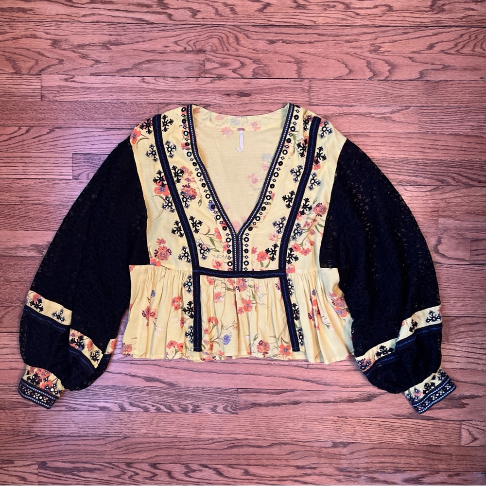 Free People Boogie All Night Embellished Embroidered Floral Top Boho Gypsy Sz. M